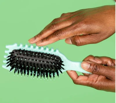 CurlDefine Brush™ – Perfecte krullen, elke dag opnieuw!